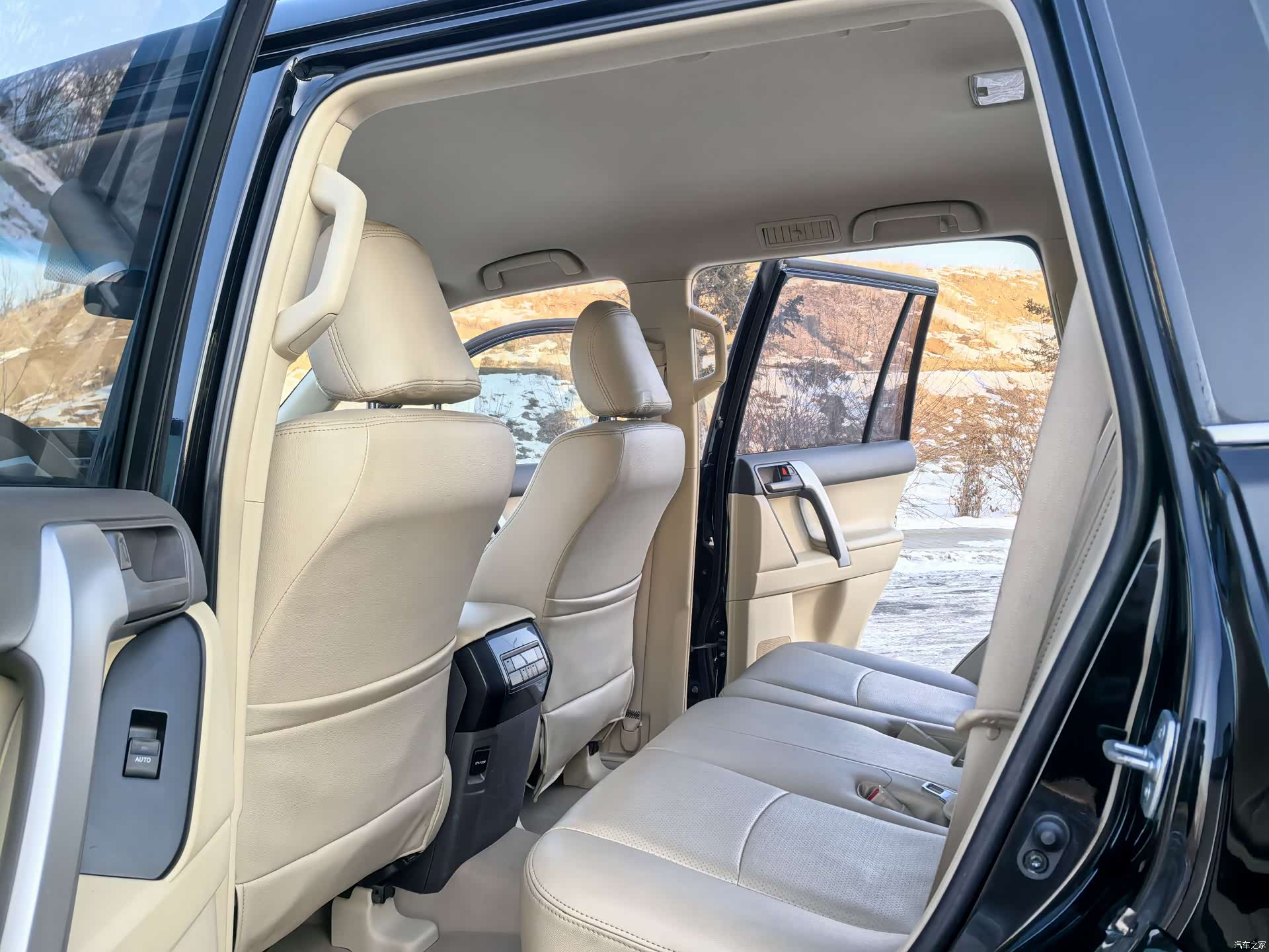 Toyota Prado, 2014 13
