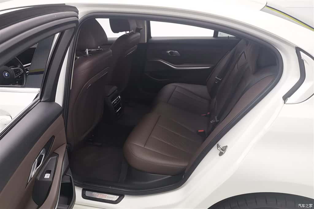 BMW i3, 2023 11