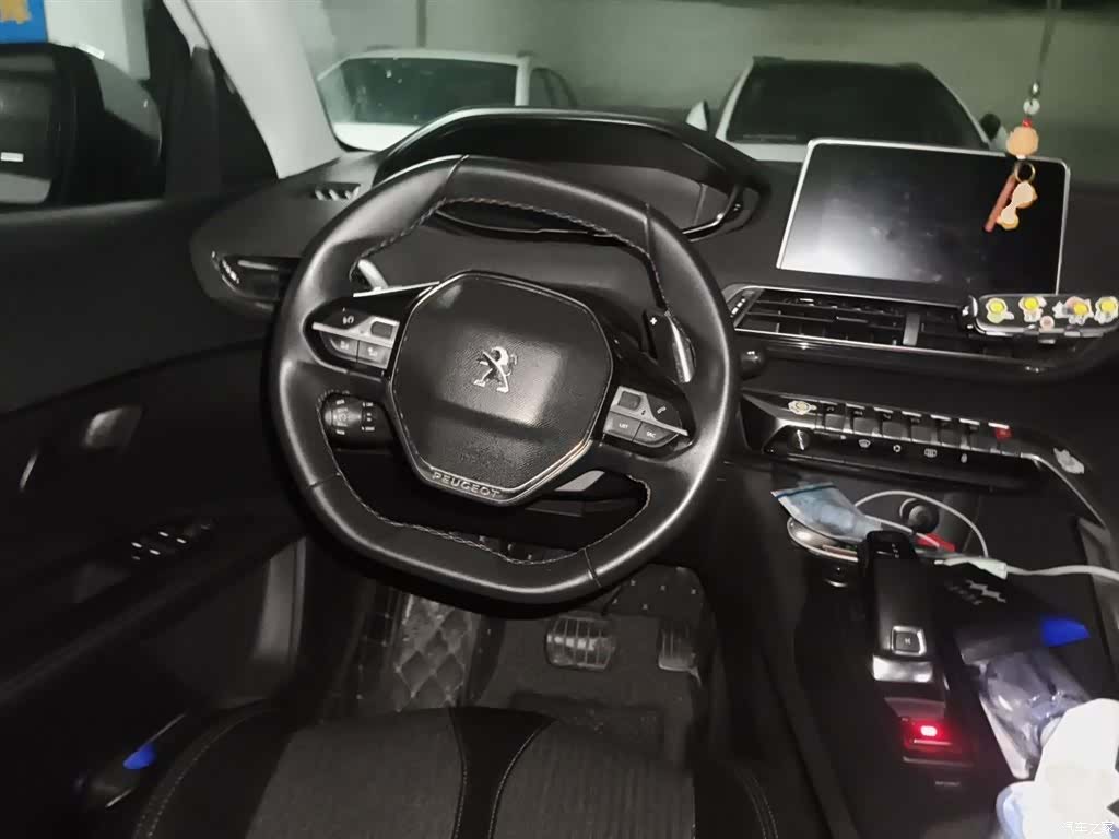 Peugeot 5008, 2017 6
