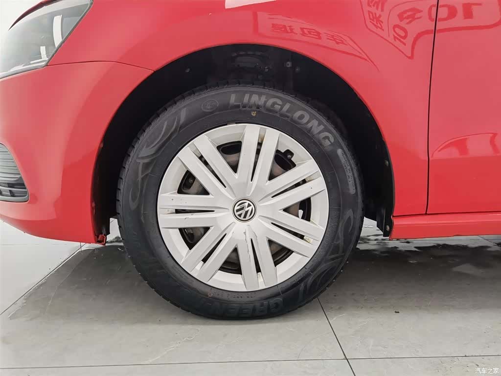 Volkswagen Polo, 2015 17