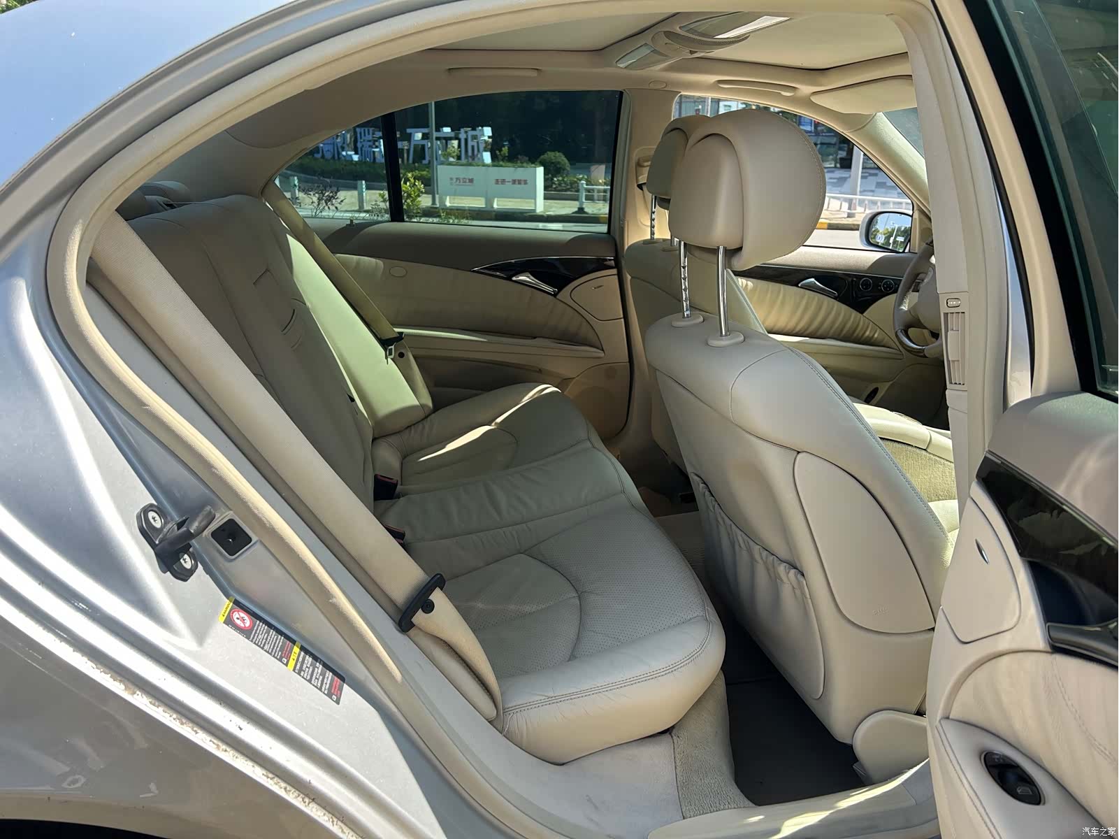 Mercedes-Benz E-Class, 2007 4