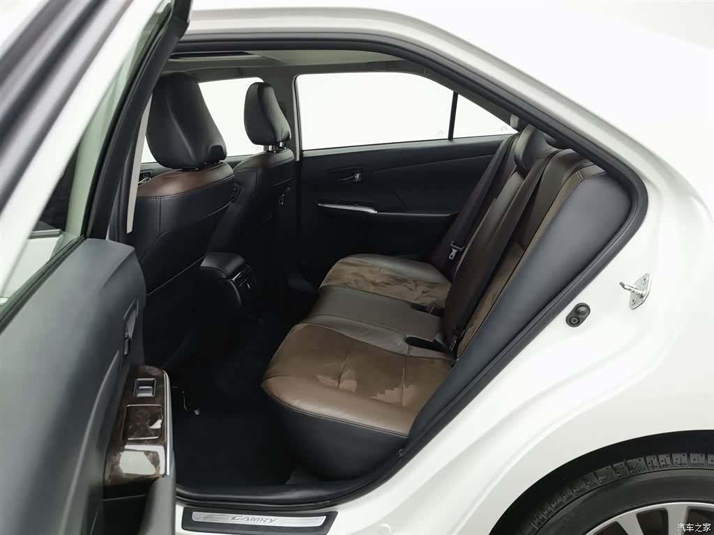 Toyota Camry, 2016 15