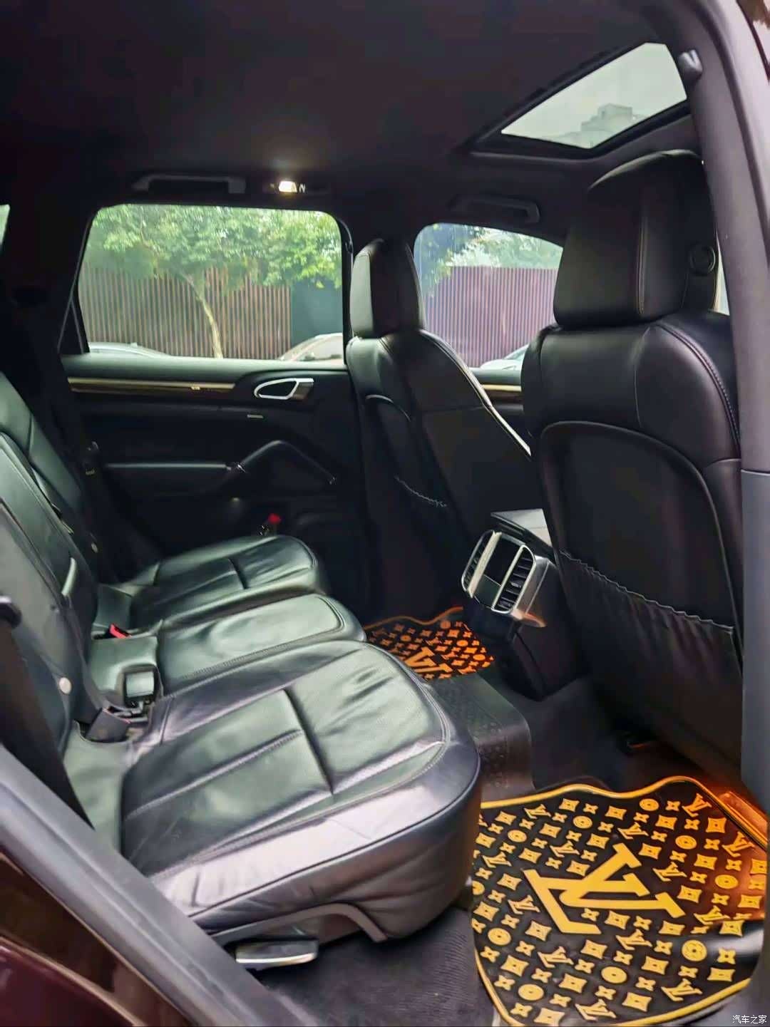 Porsche Cayenne, 2013 8