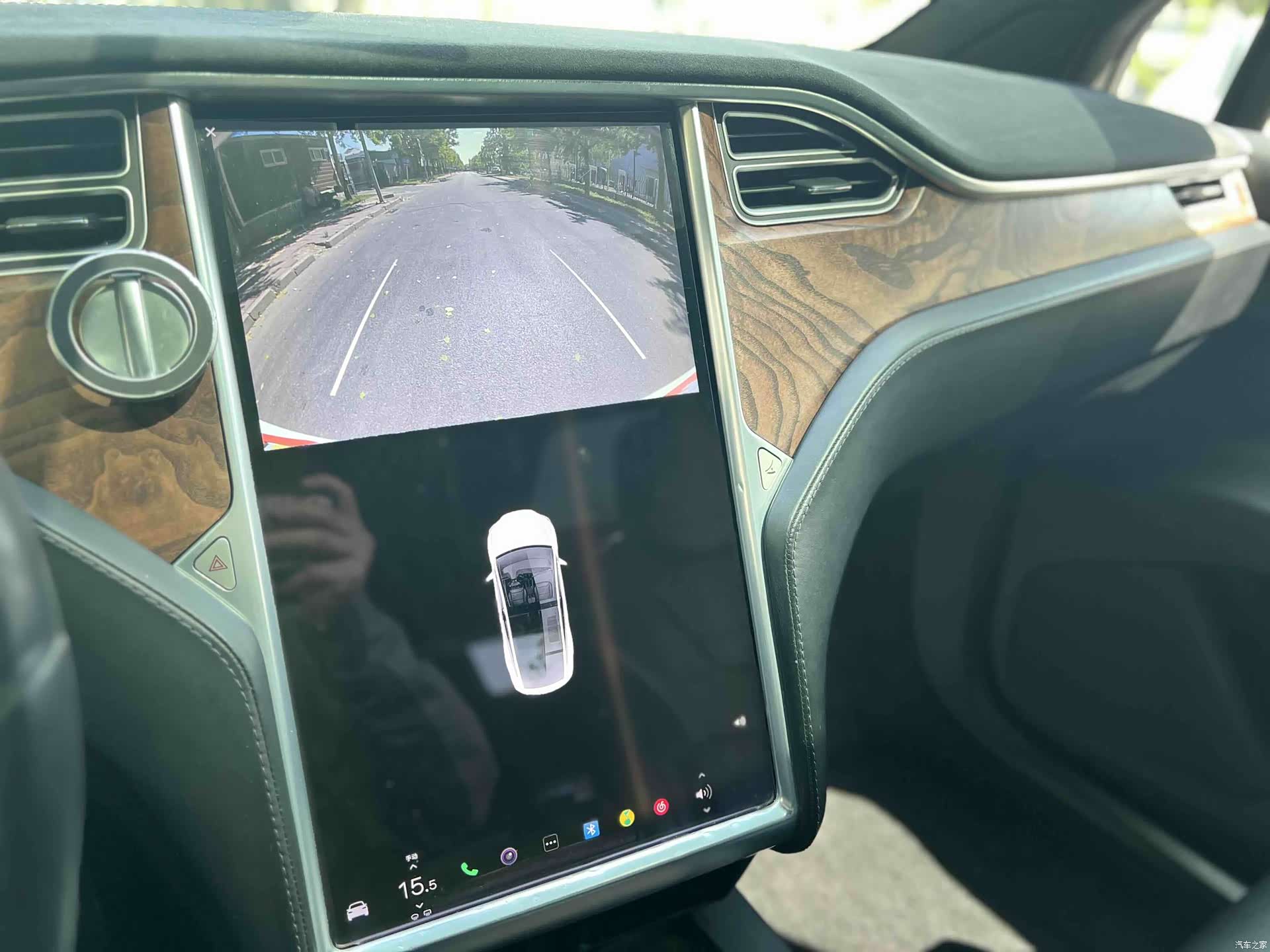 Tesla Model X, 2017 32