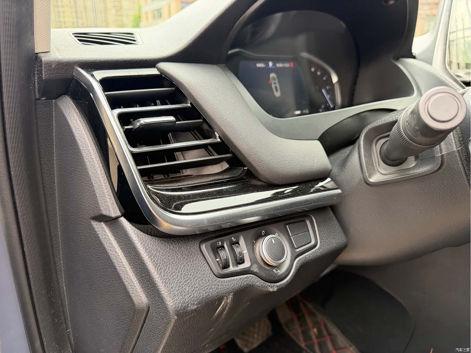 Maxus G20, 2020 14