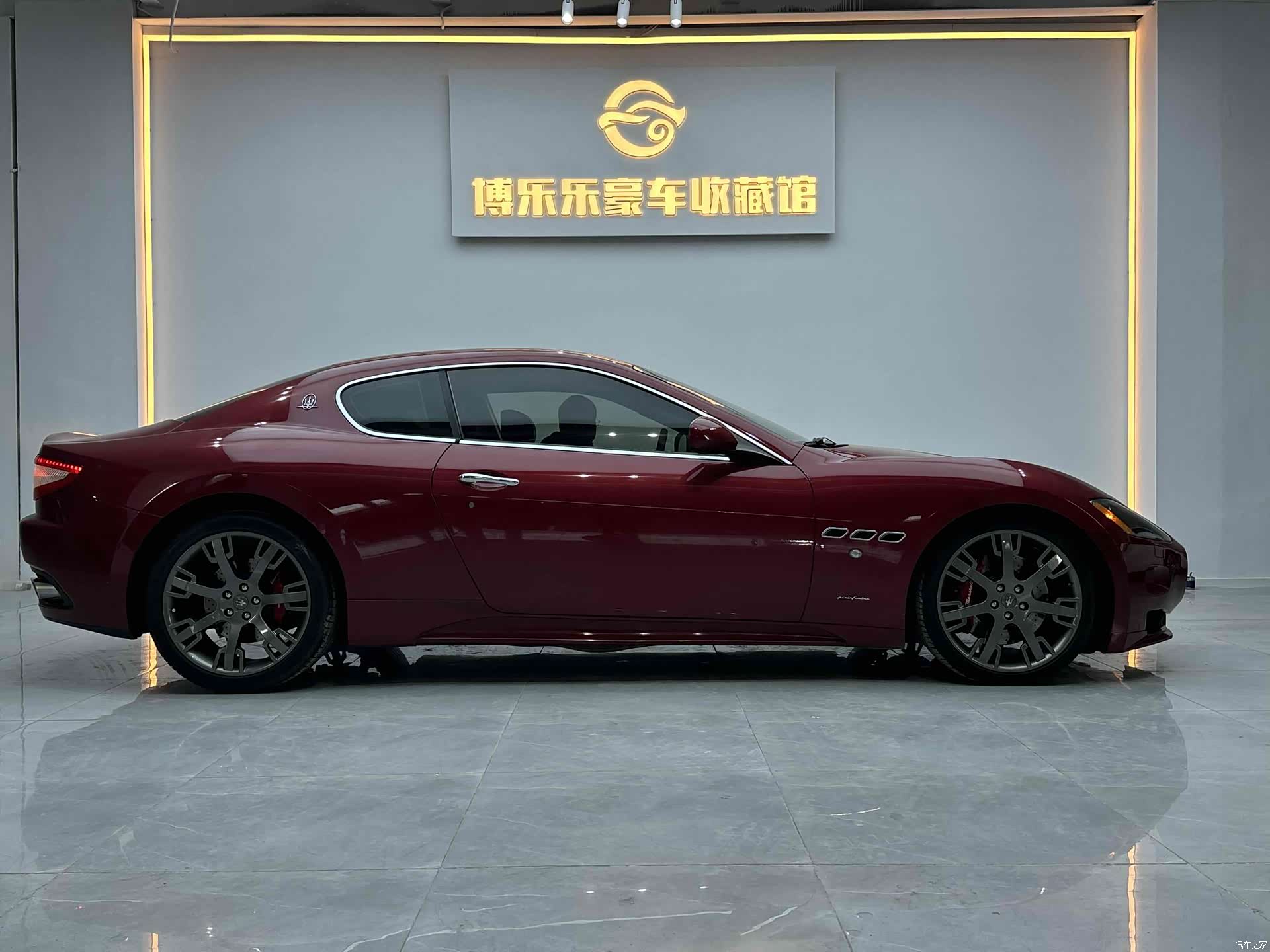 Maserati GranTurismo, 2013 4