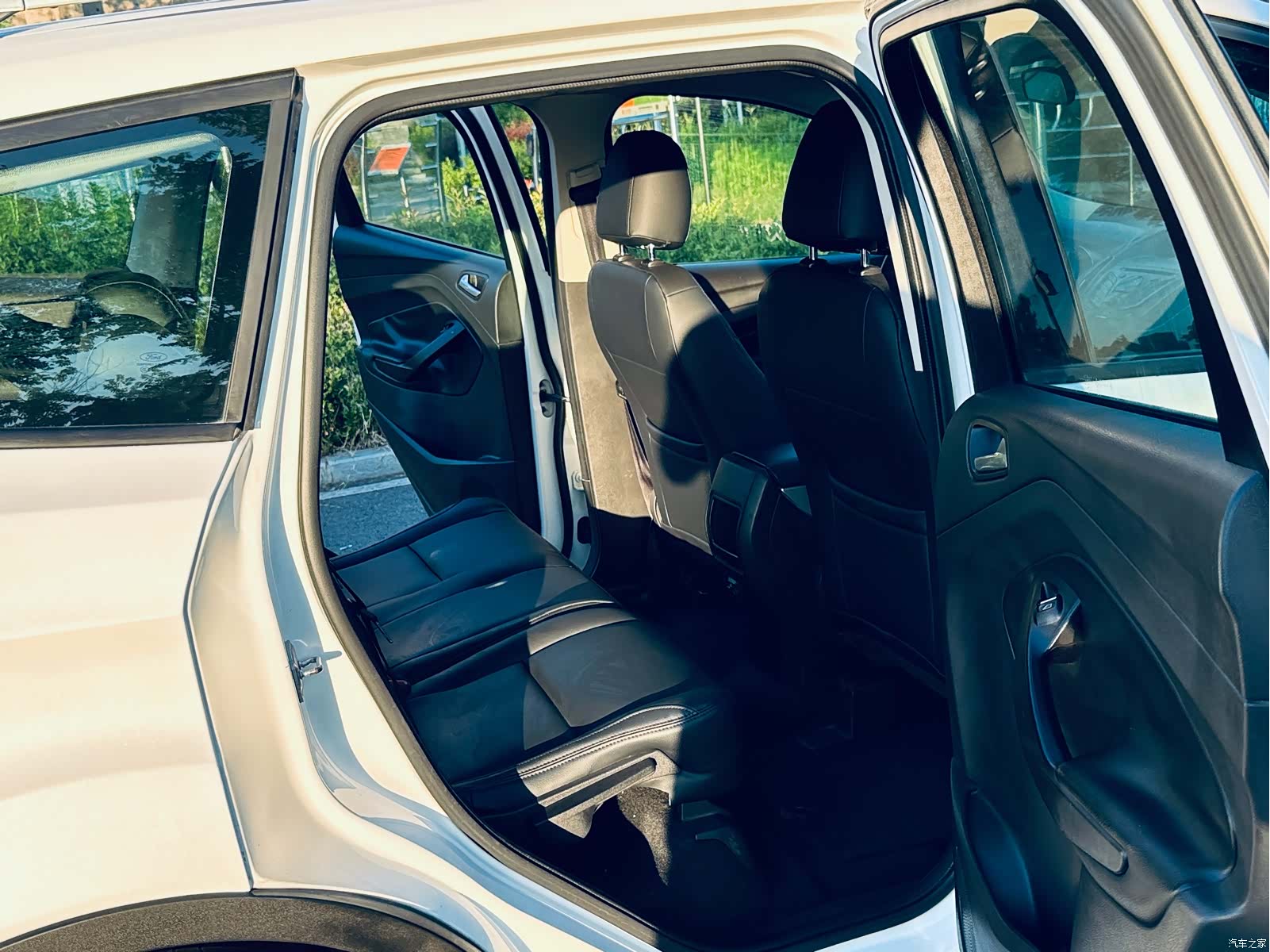 Ford Kuga, 2014 8