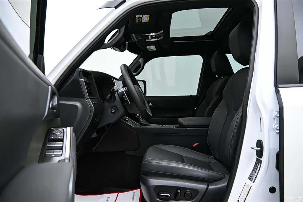 Lexus GX, 2024 9