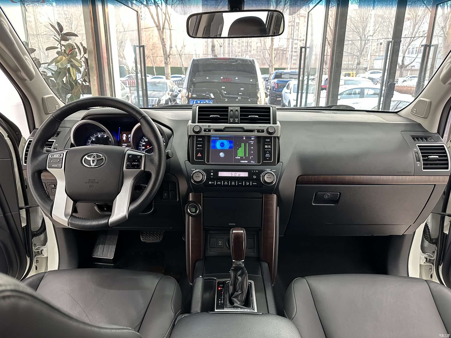 Toyota Prado, 2017 14