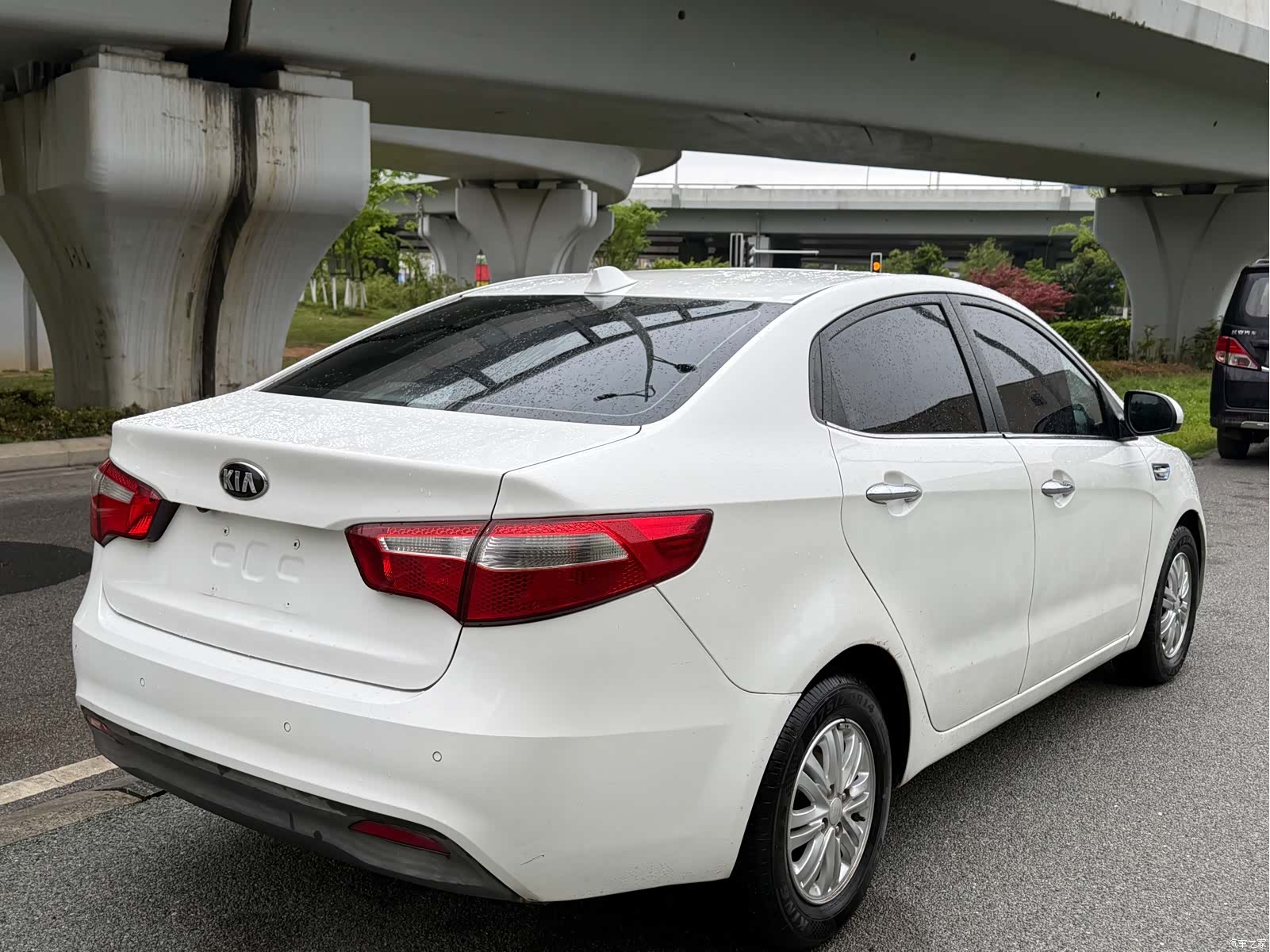 Kia K2, 2012 4