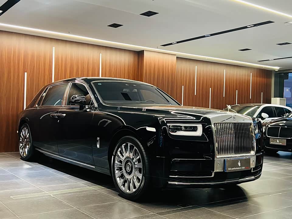 Rolls-Royce Phantom