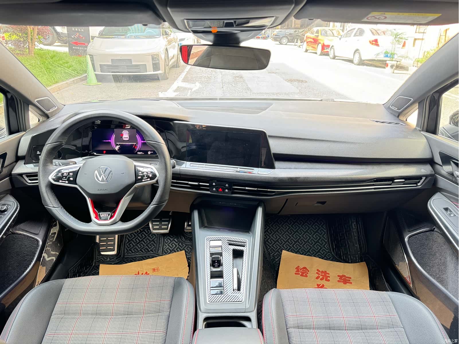 Volkswagen Golf, 2023 9
