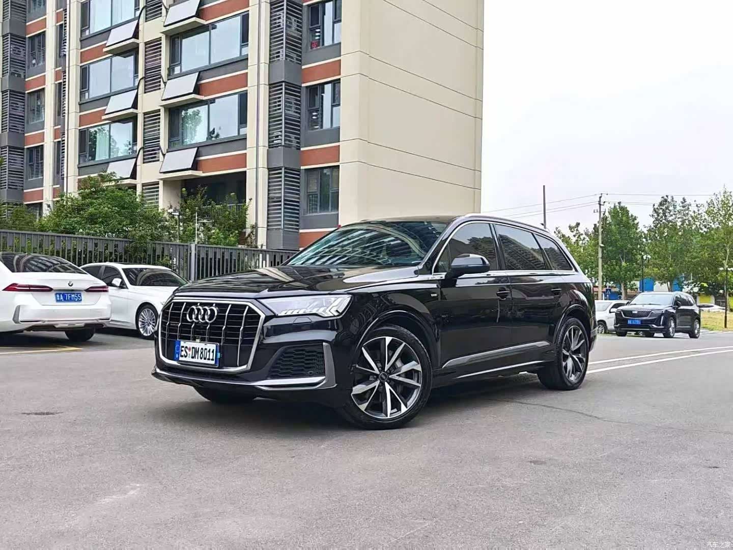 Audi Q7, 2021 1