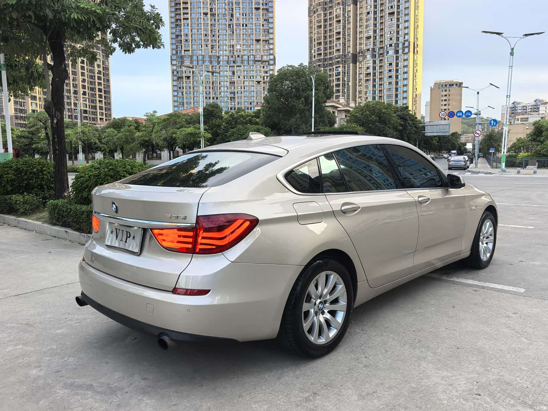 BMW 5 Series, 2011 17