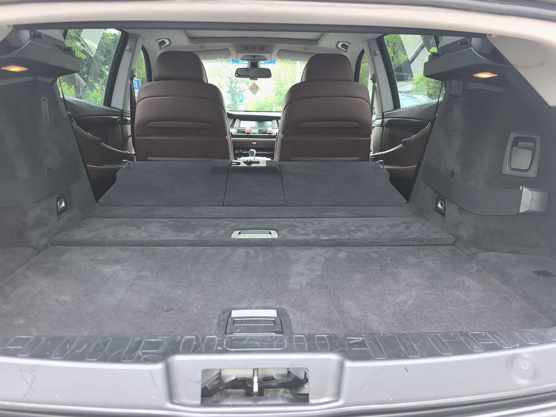 BMW 5 Series, 2011 20