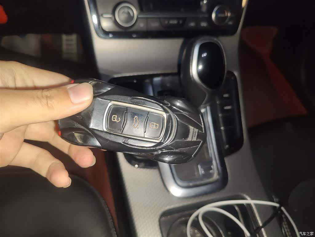 Geely Emgrand, 2018 12