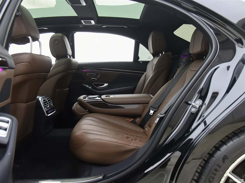 Mercedes-Benz S-Class, 2020 7