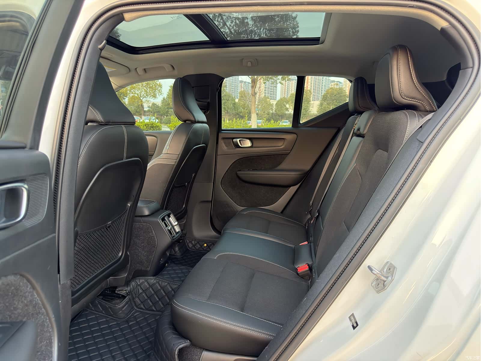 Volvo XC40, 2019 9