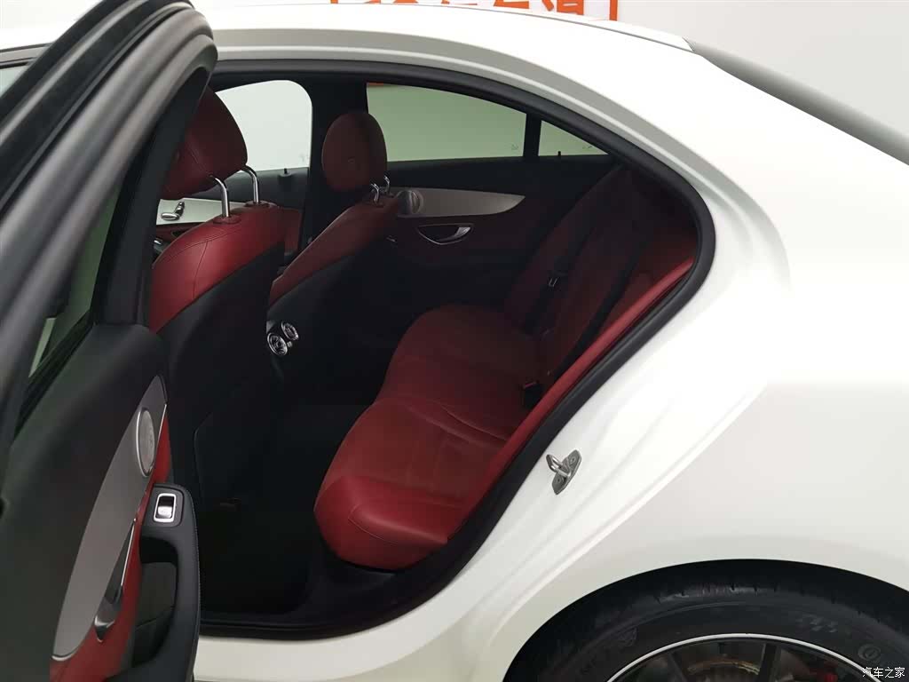Mercedes-Benz C-Class, 2018 15