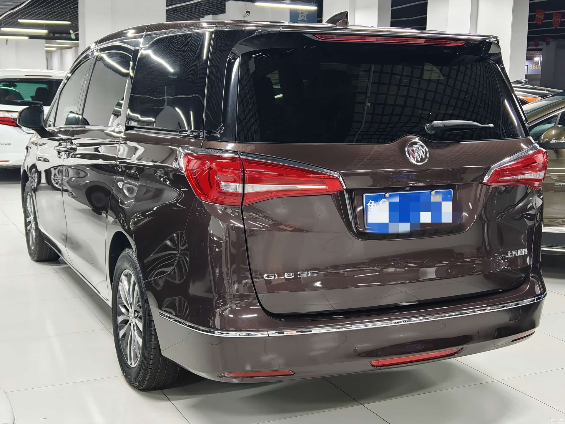 Buick GL8, 2019 4