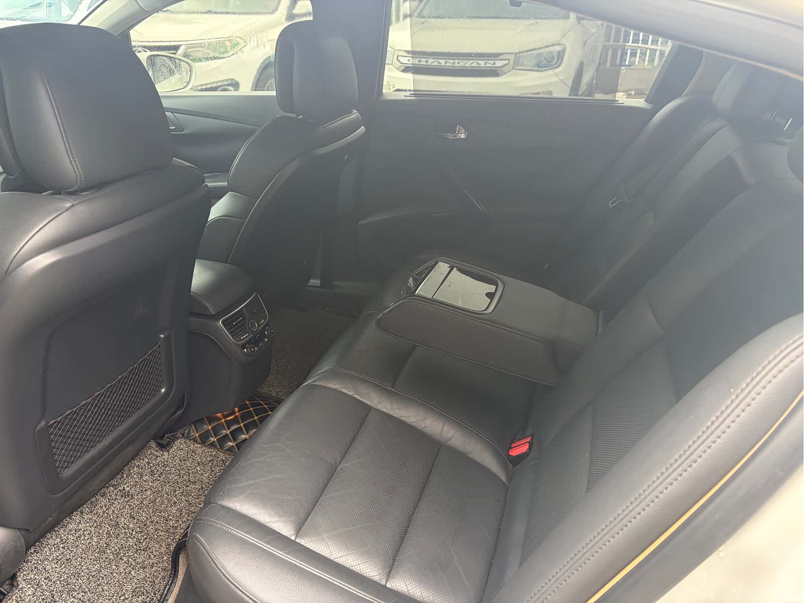 Peugeot 508, 2012 все фото