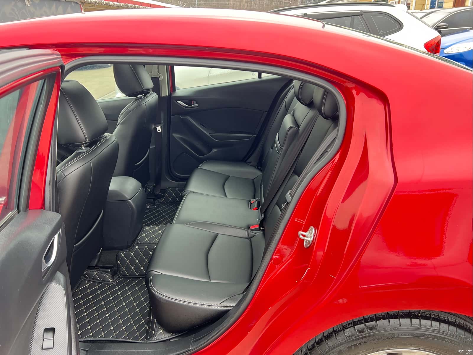Mazda Mazda3, 2014 13