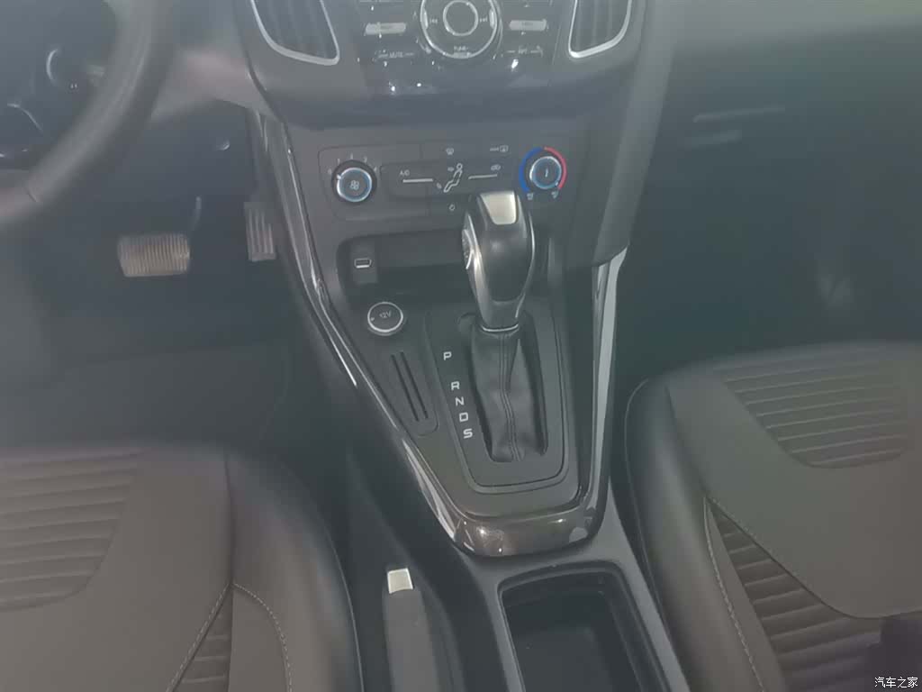 Ford Focus, 2018 14