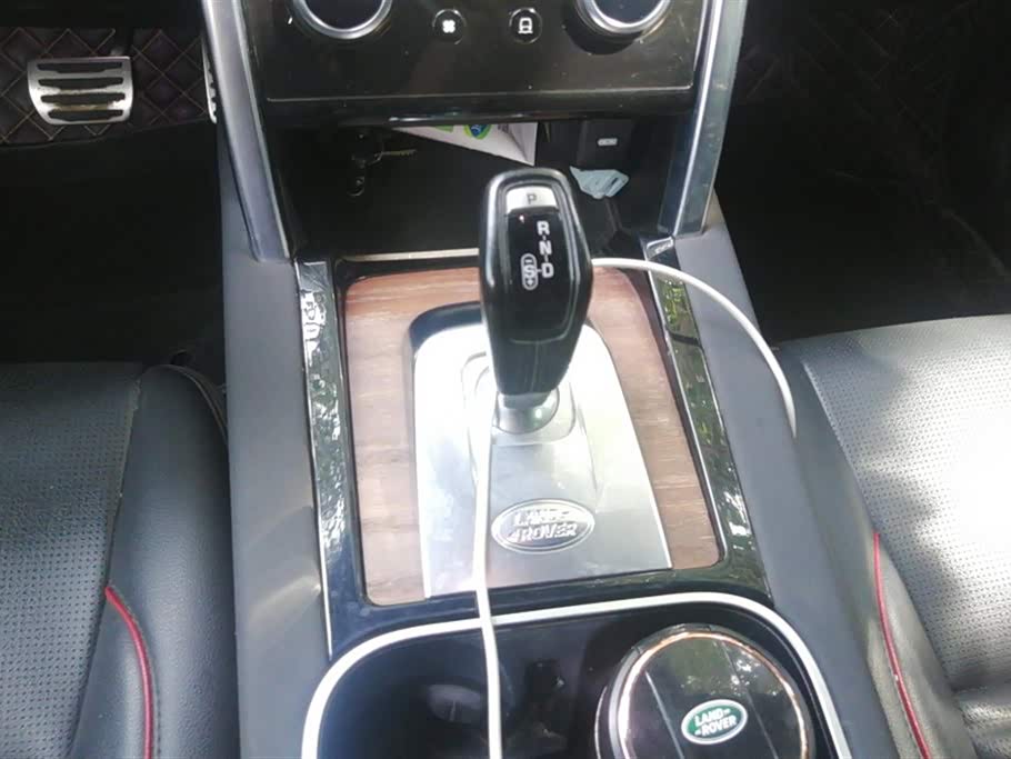 Land Rover Discover sports