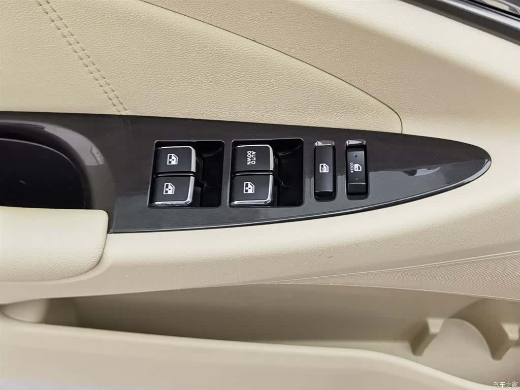 Changan Eado, 2017 9