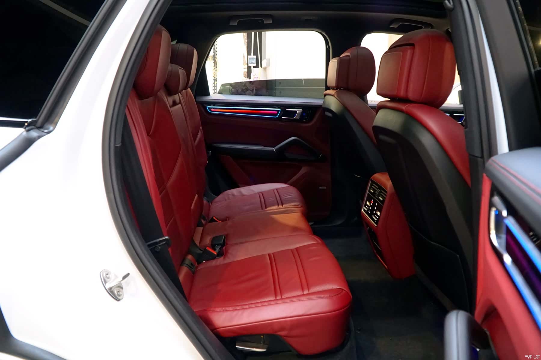 Porsche Cayenne, 2019 10
