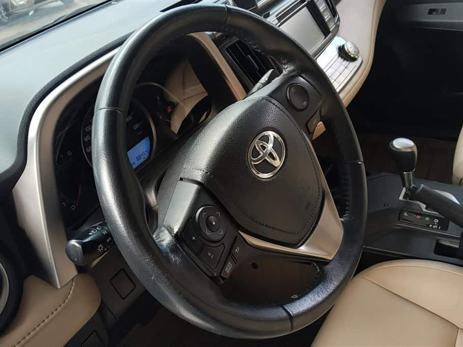 Toyota RAV4 Rongfang