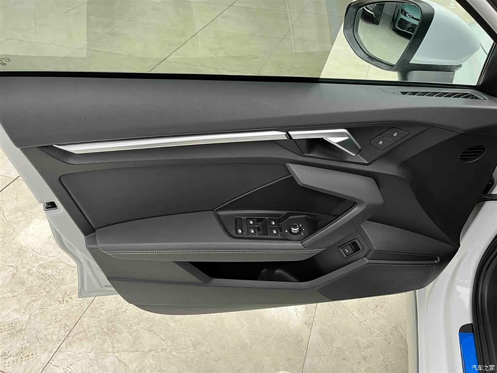 Audi A3, 2023 10