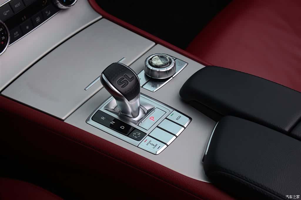 Mercedes-Benz SL, 2016 11