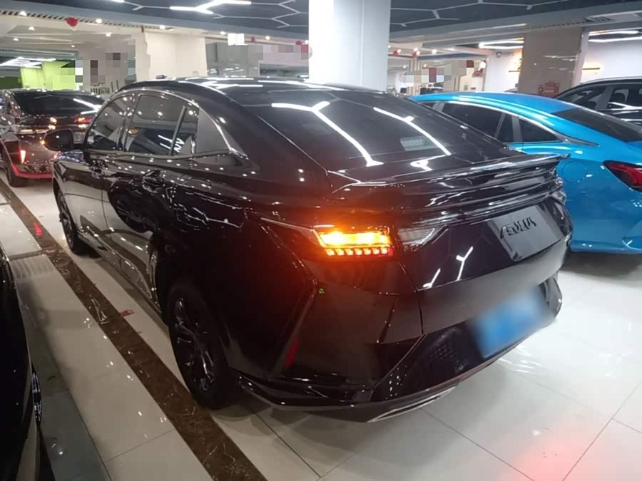 Dongfeng Aeolus Yixuan 2025, фото 5
