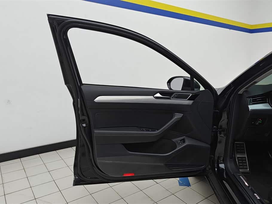 Volkswagen Magotan GTE