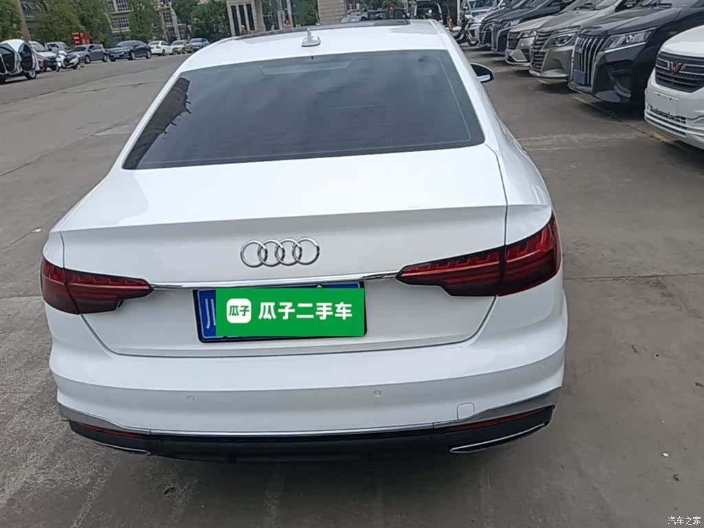 Audi A4L, 2022 6