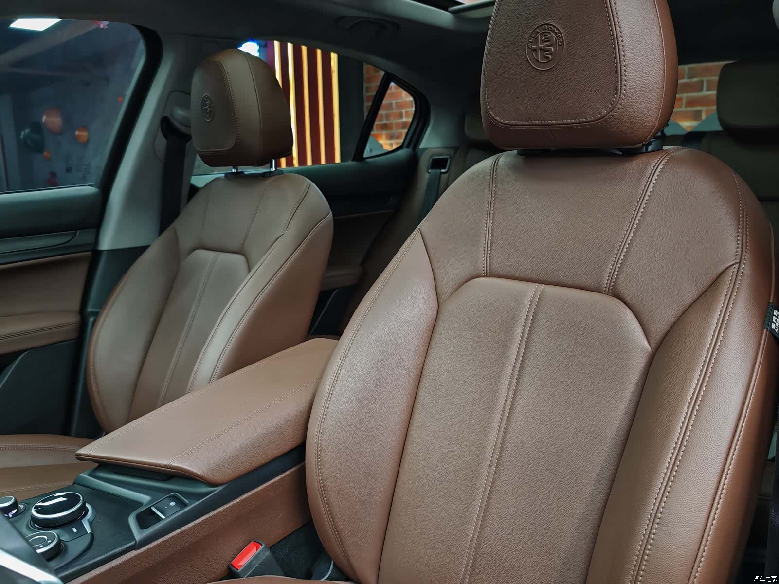 Alfa Romeo Stelvio, 2018 24