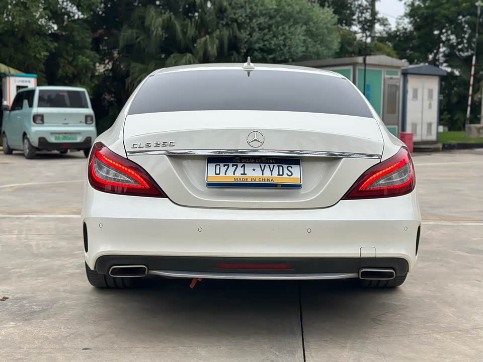 Mercedes-Benz CLS