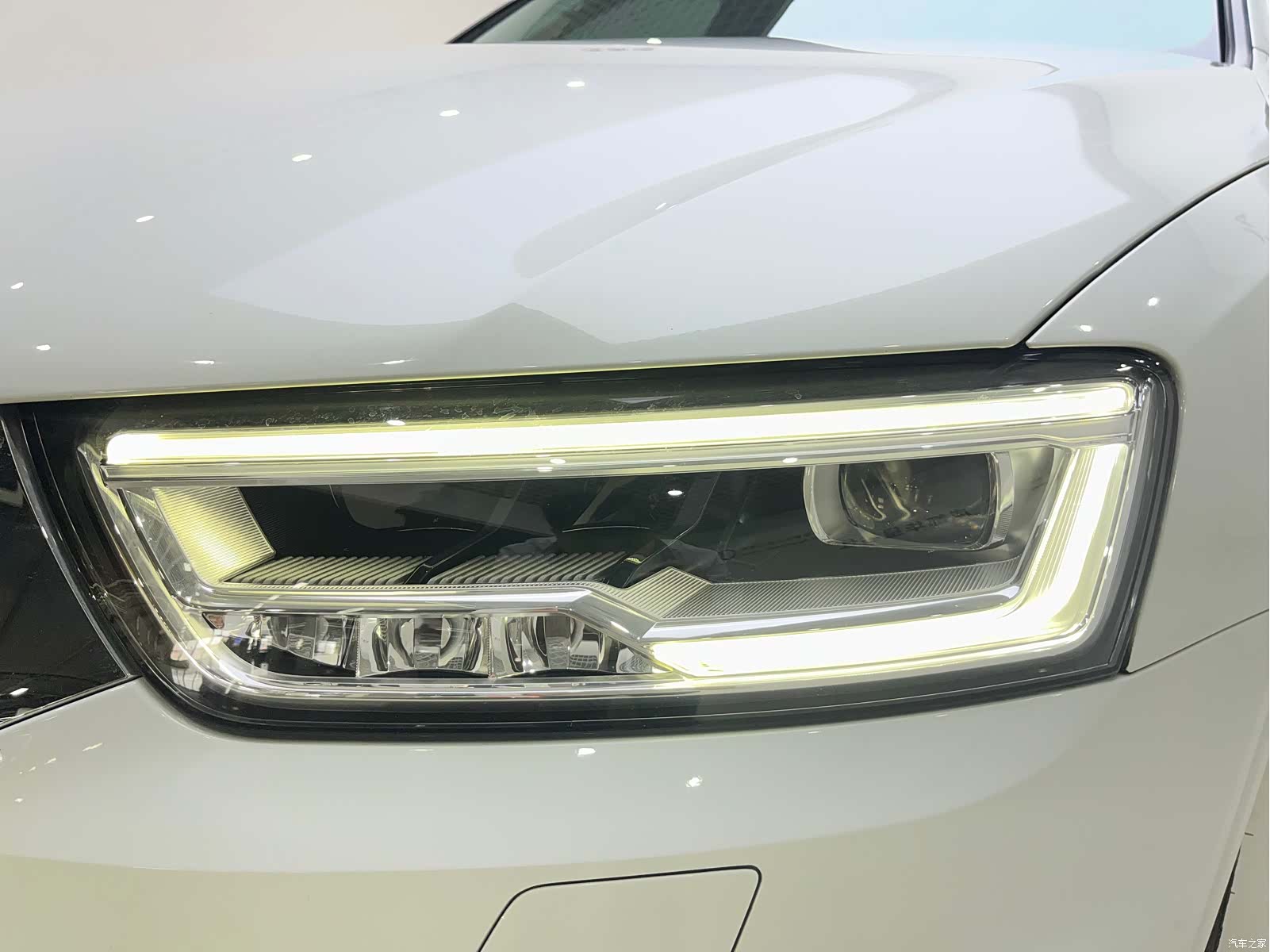Audi Q3, 2019 16