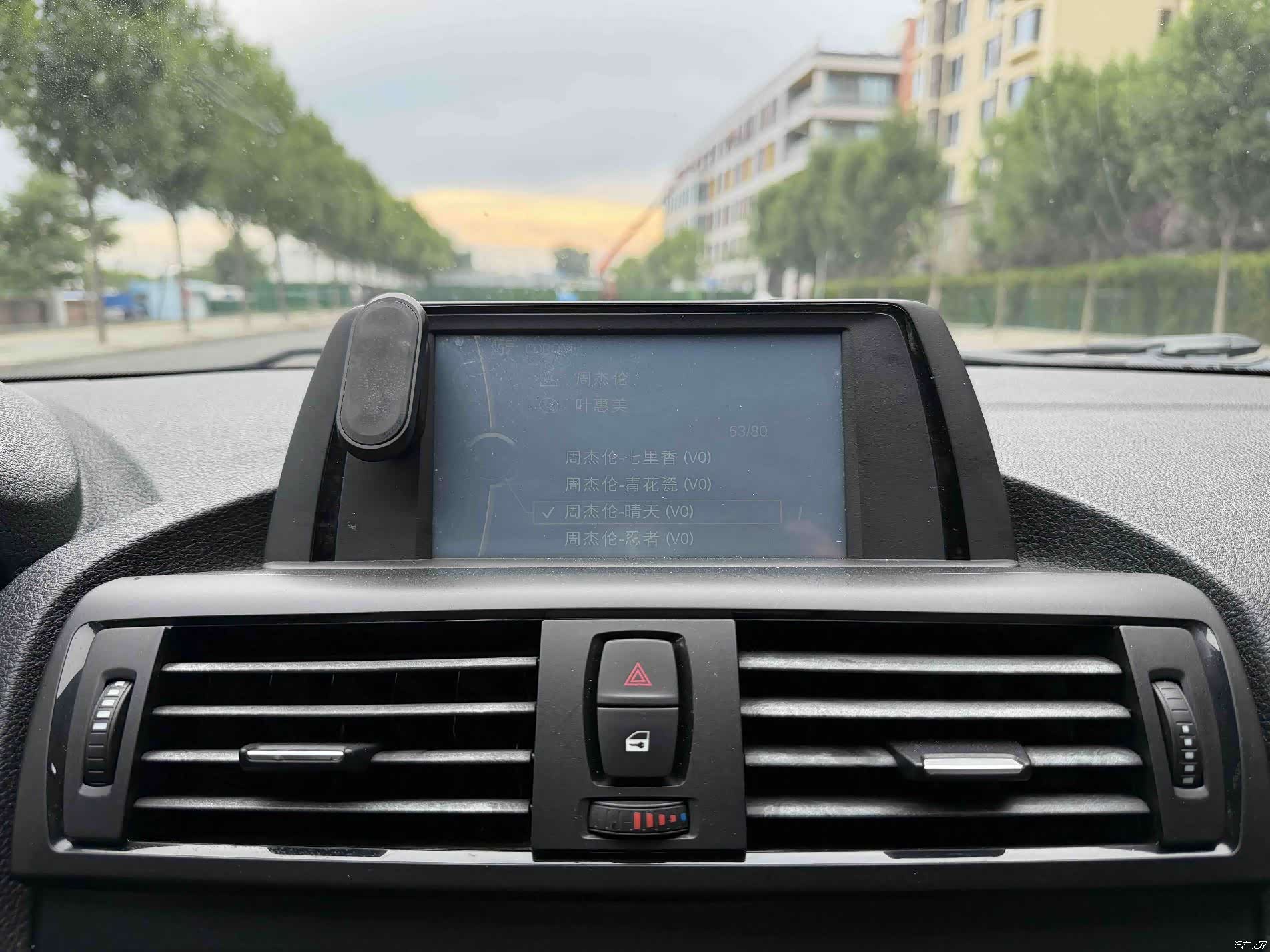 BMW 1 Series, 2012 20