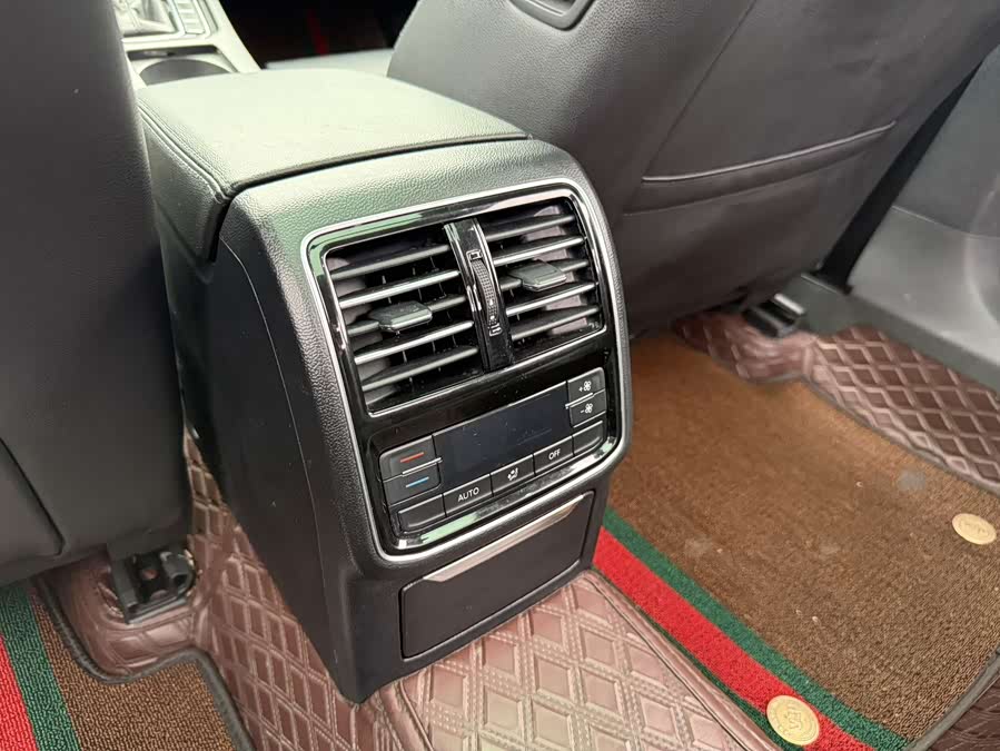 Volkswagen Magotan 2019, фото 11