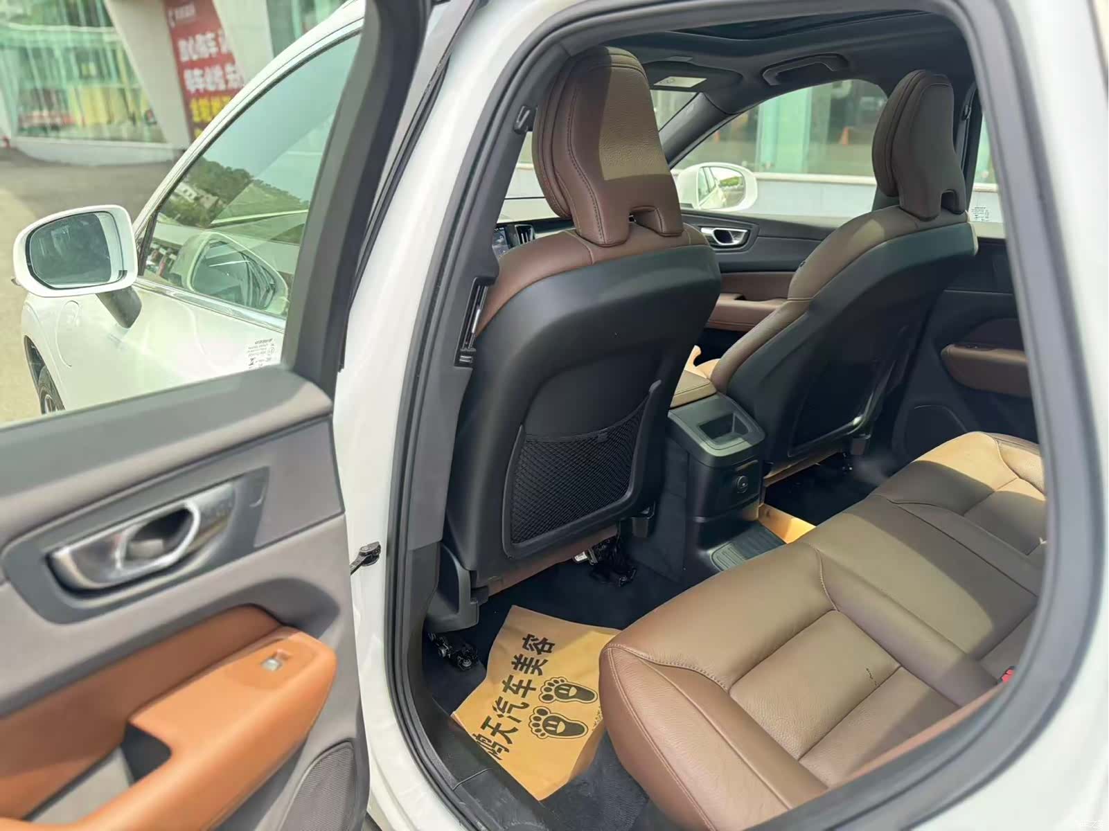 Volvo XC60, 2025 7