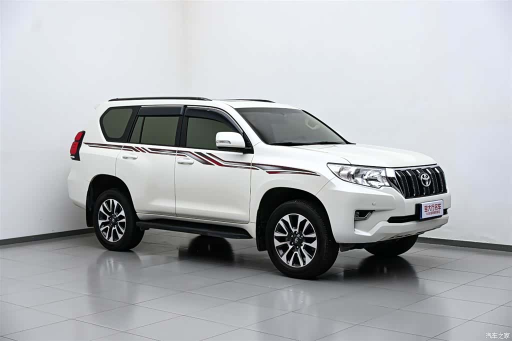 Toyota Prado, 2024 4