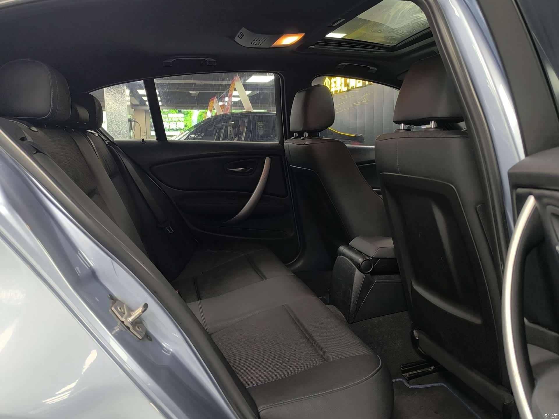 BMW 1 Series, 2010 13