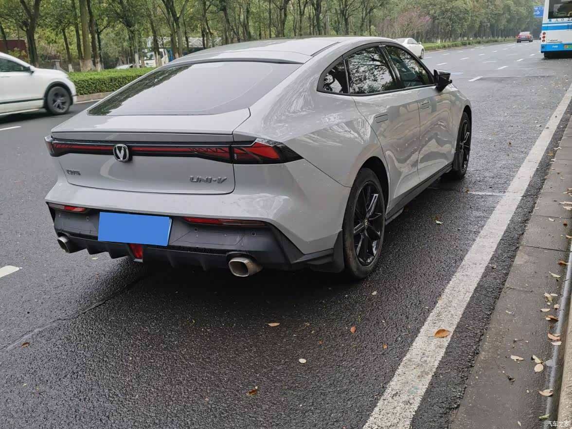 Changan UNI-V, 2023 4