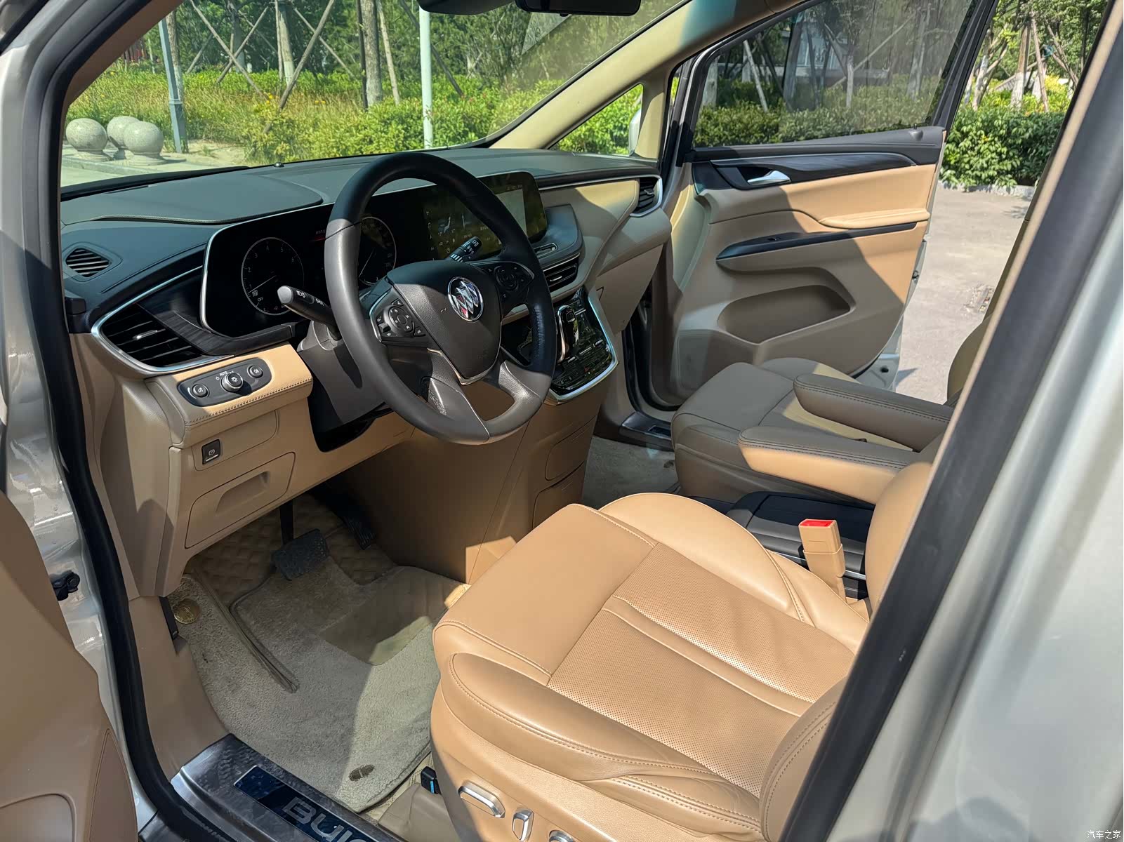 Buick GL8, 2021 13