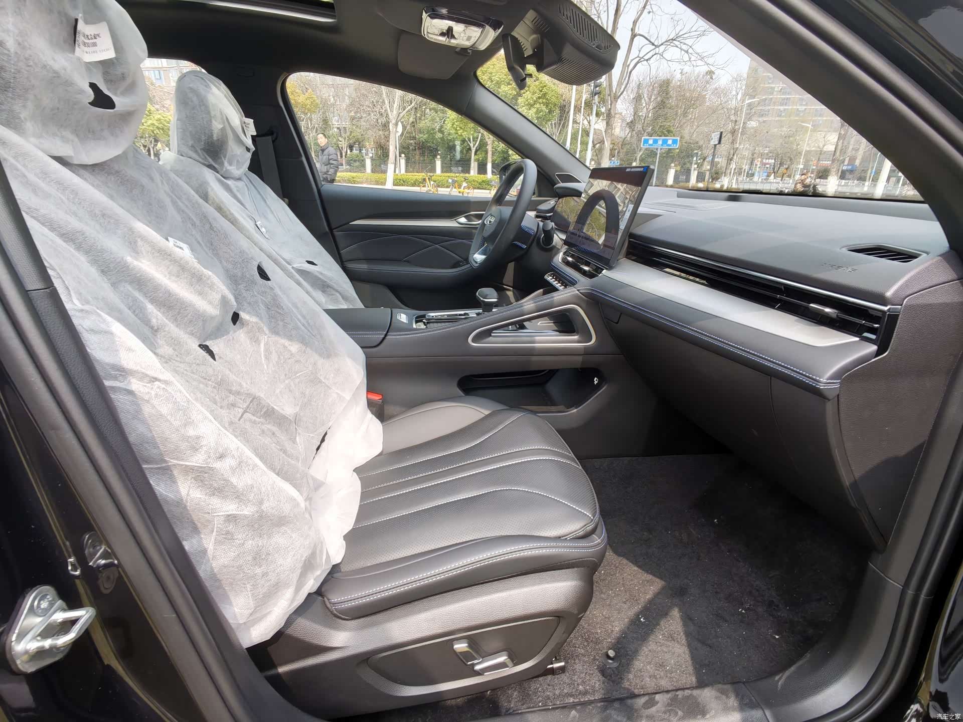 Geely Preface, 2026 13