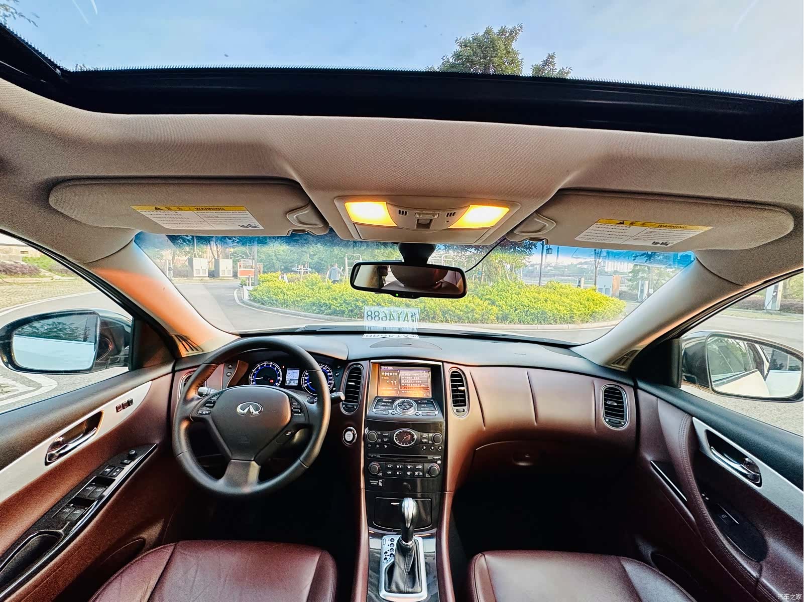 Infiniti QX50, 2014 8