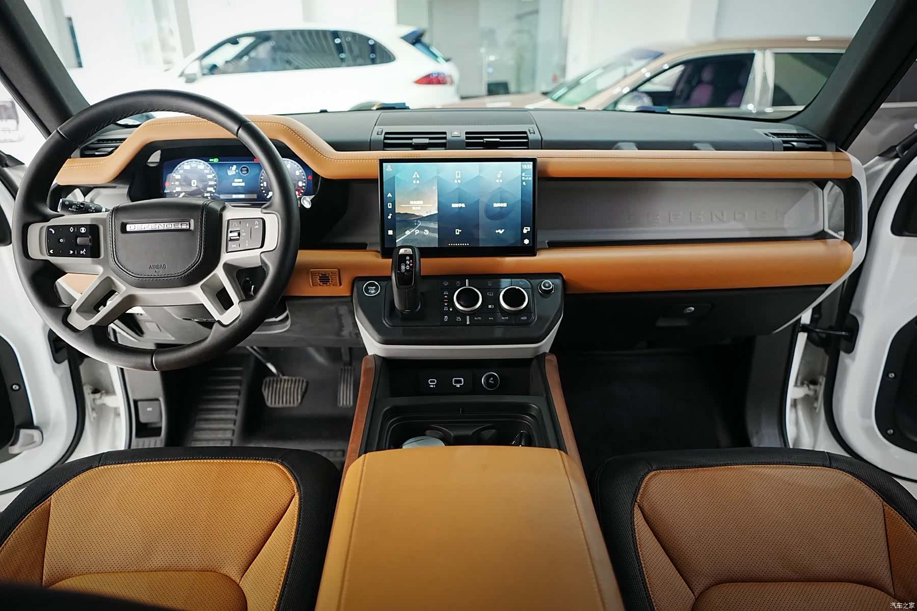 Land Rover Defender, 2024 11