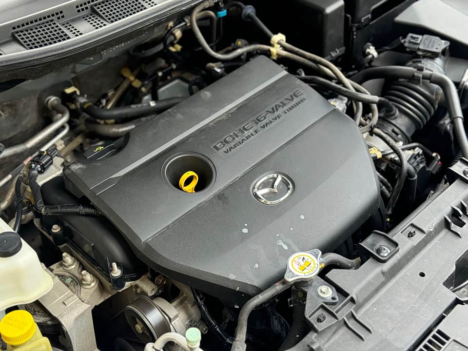 Mazda 5